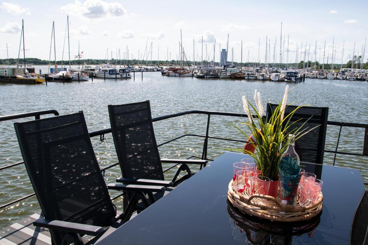 Island-Dreams Hausboot Cecilie Schleswig Exterior foto