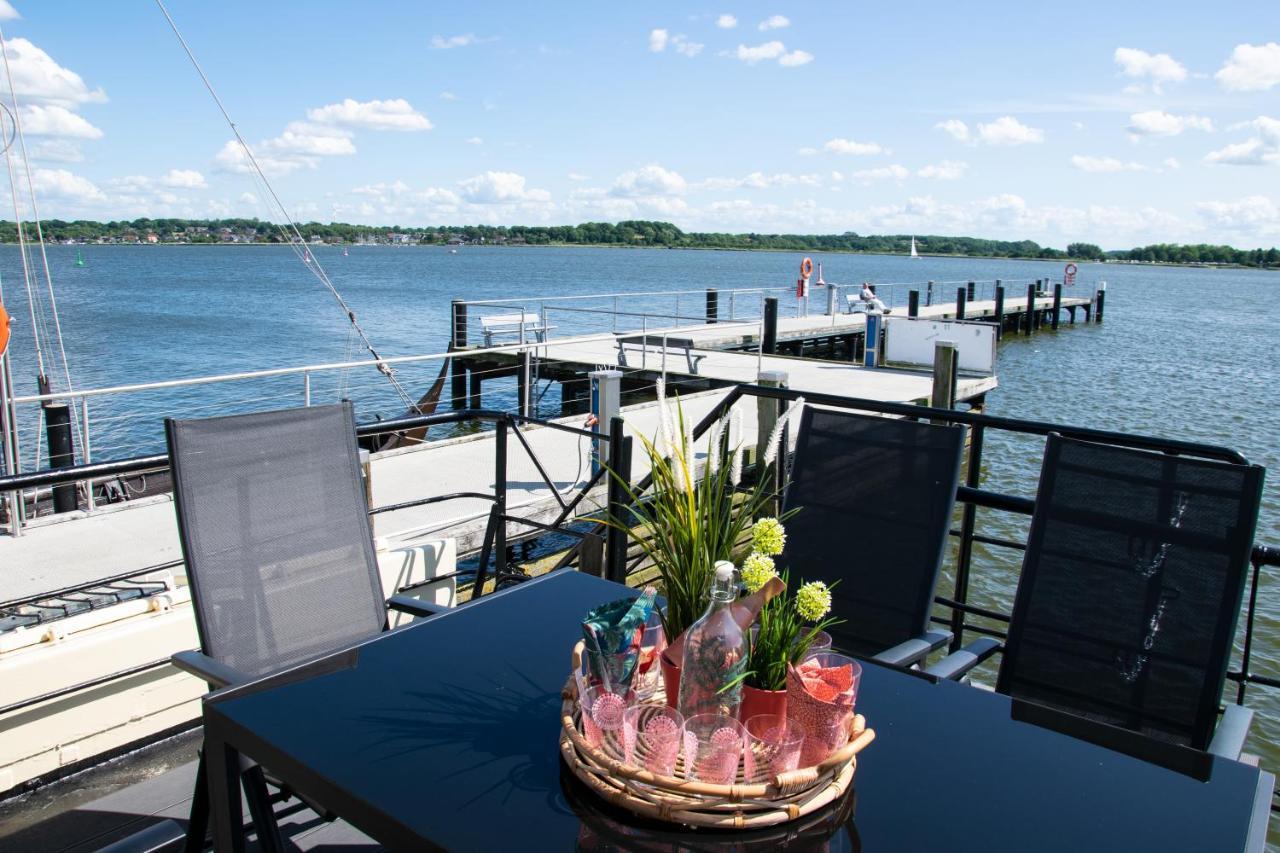 Island-Dreams Hausboot Cecilie Schleswig Exterior foto