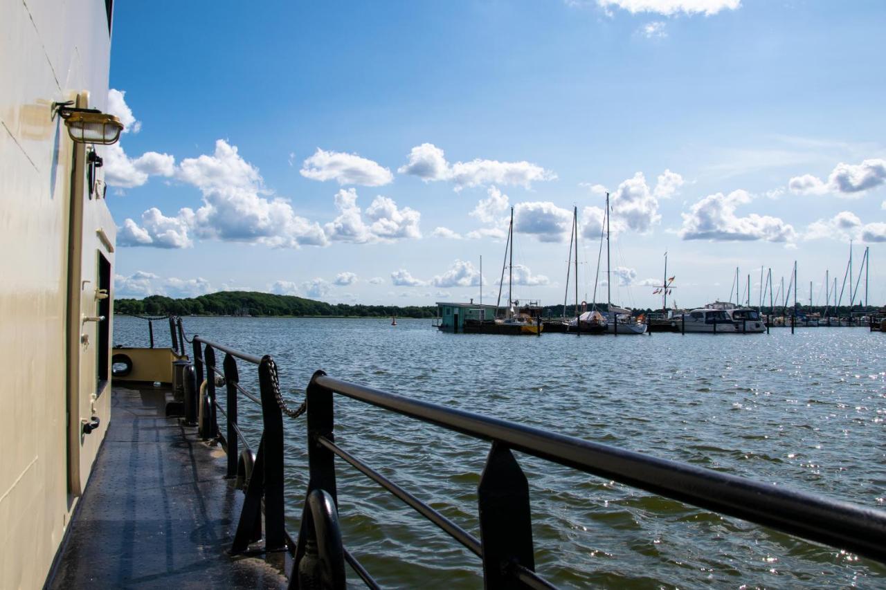 Island-Dreams Hausboot Cecilie Schleswig Exterior foto