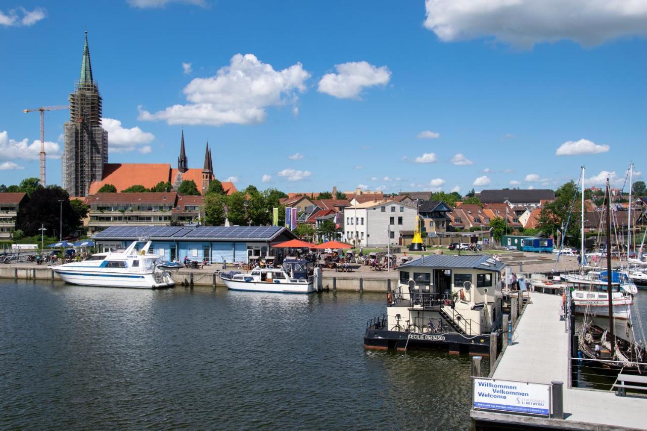 Island-Dreams Hausboot Cecilie Schleswig Exterior foto